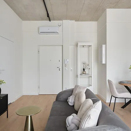 Apartment River Premium *